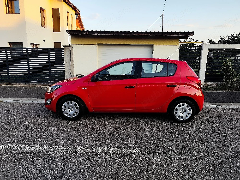 Hyundai i20 benzină 2013-10