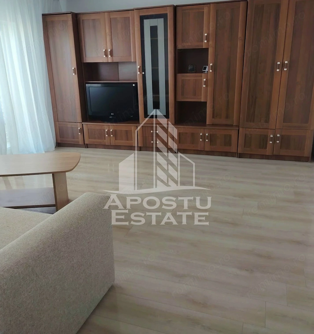 Apartament 3 camere,loc de parcare Micalaca