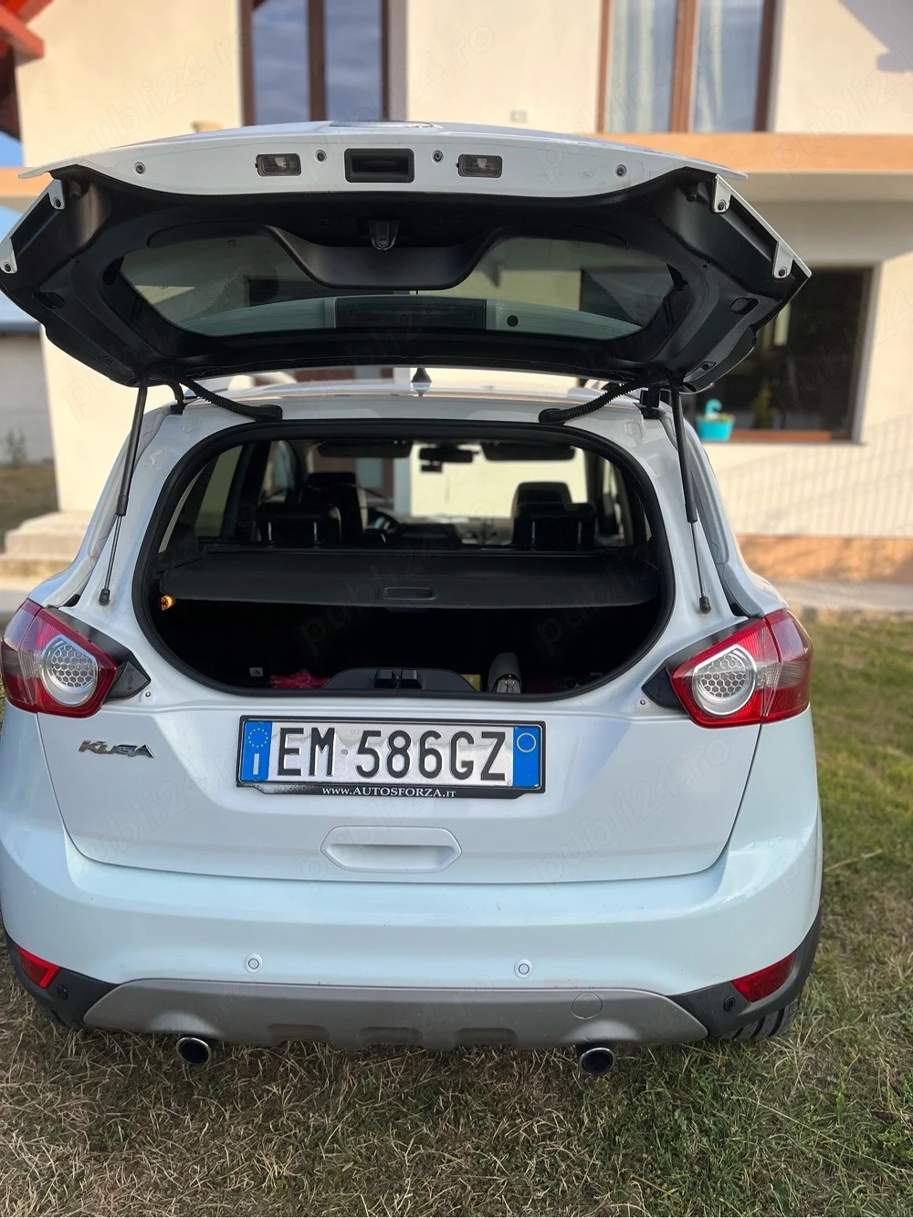 Ford Kuga full 2012