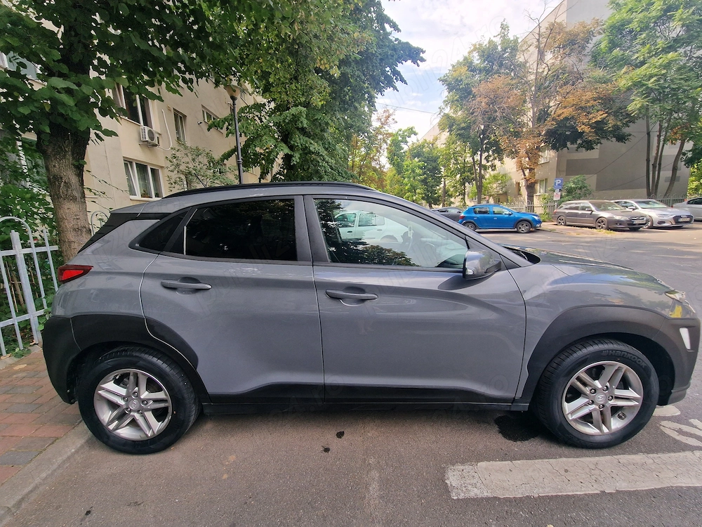 Vând Hyundai Kona  an 2020 km 44000 reali