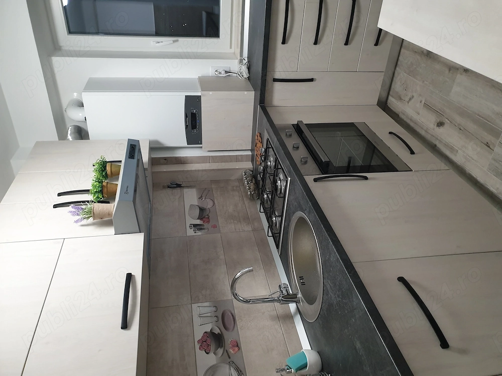 De inchiriat apartament