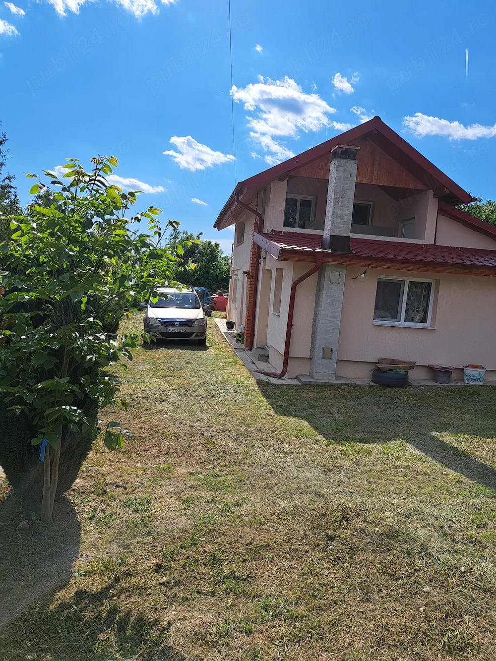 Casa de vânzare finalizată recent 