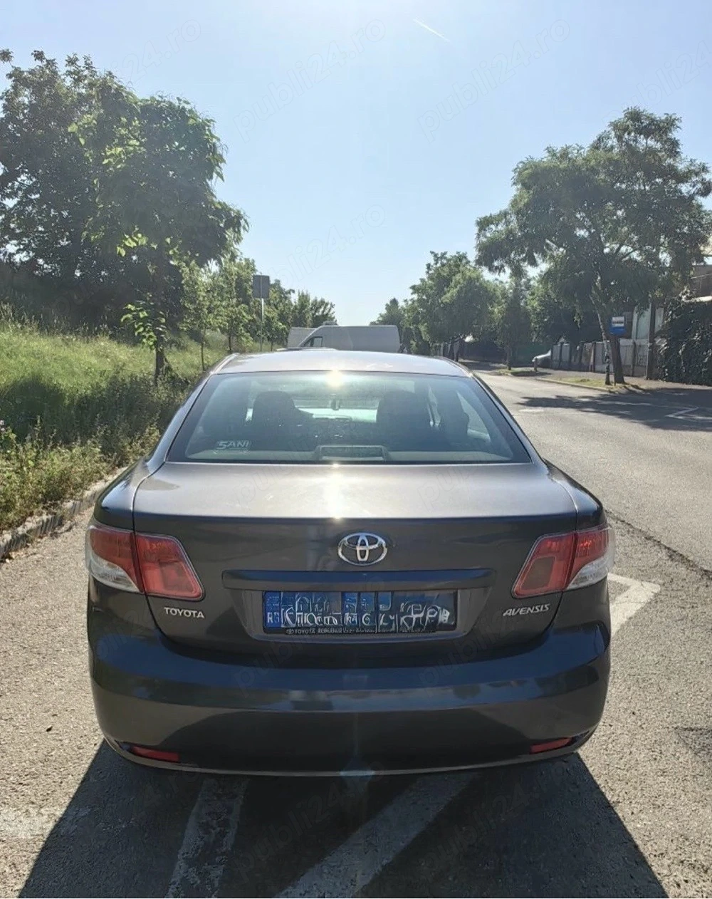 vand Toyota Avensis 2.0 d4d