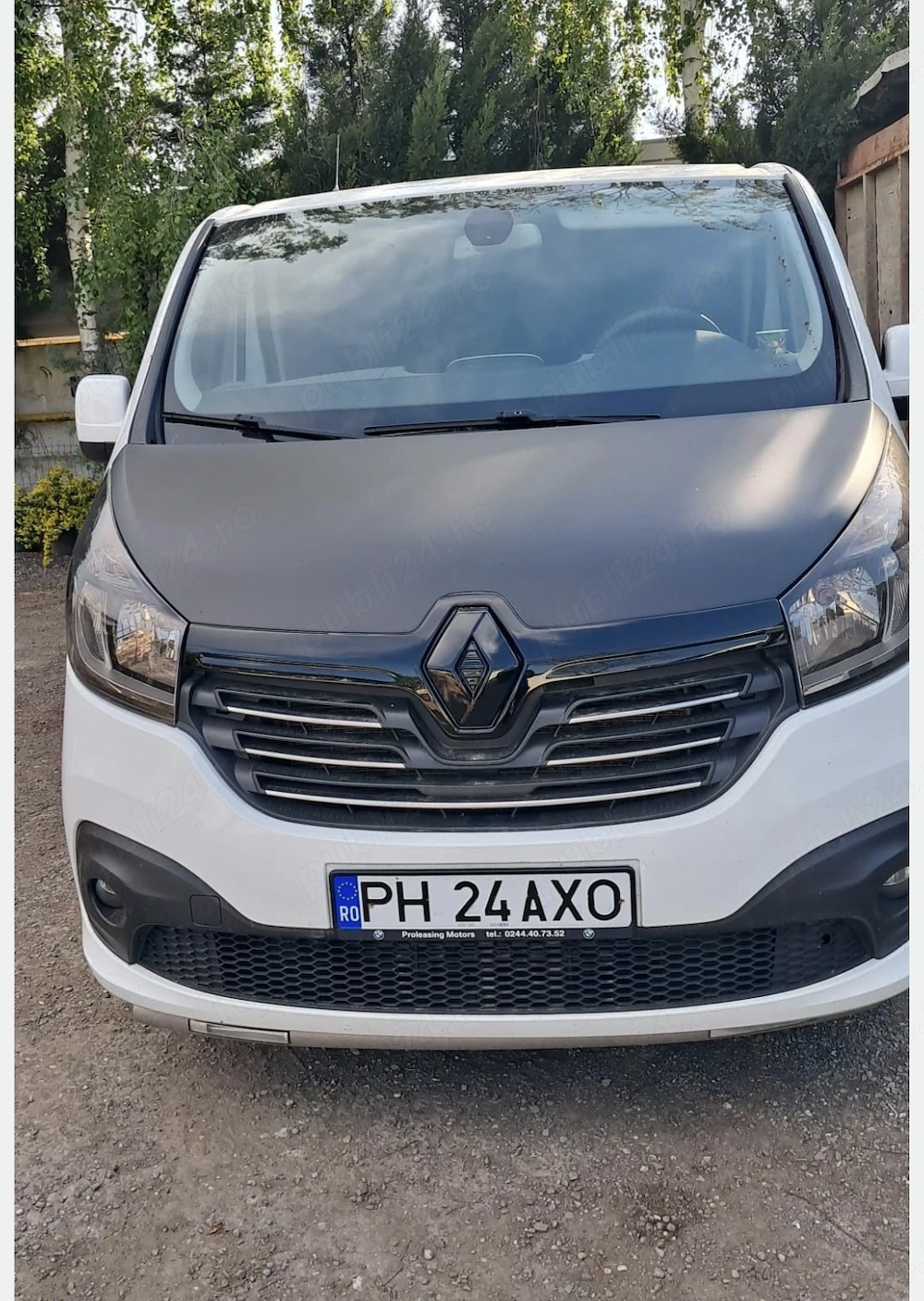 Renault Trafic 1,6 diesel 145cp 2017   174.000 km 3 locuri extralung