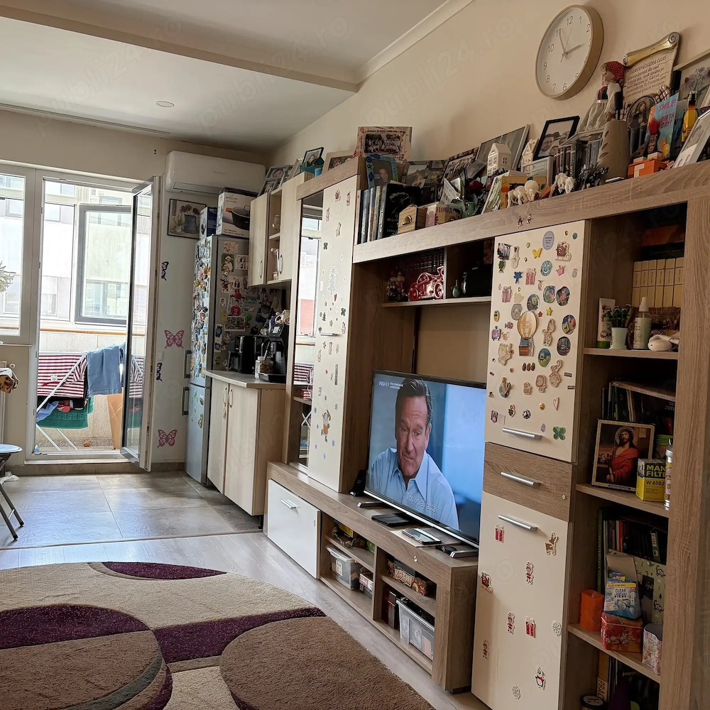 Apartament cu 2 camere de vânzare.