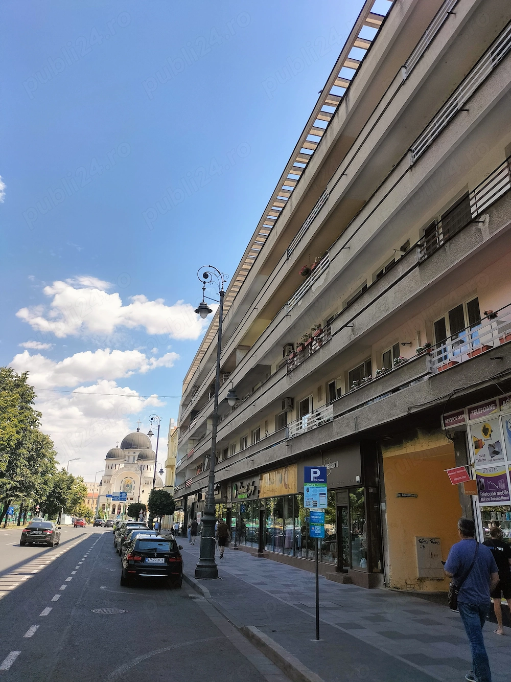 Persoana fizica ,vând apartament o camera