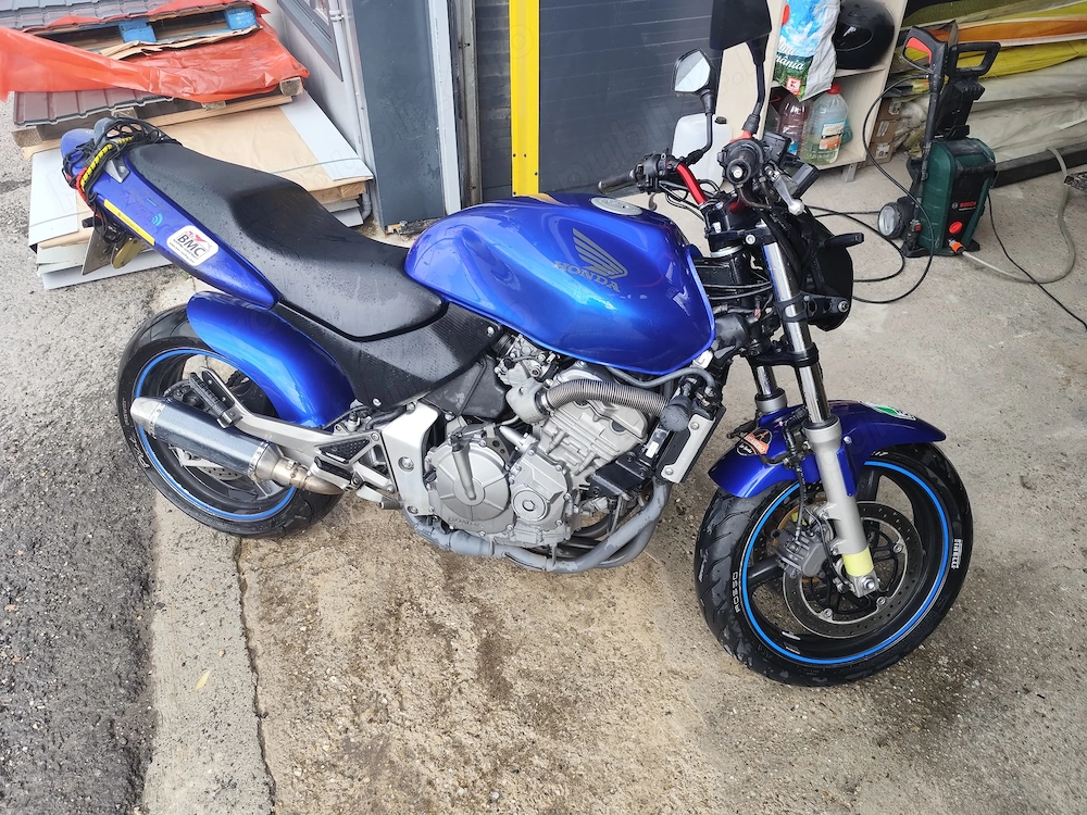 Honda Hornet CB600F PC34 600cc   2001   70 kW   Personală   1.700  