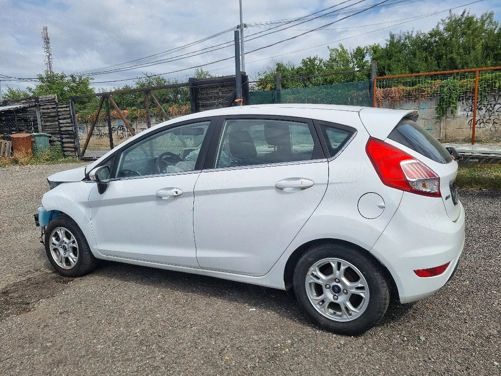 Dezmembrez Ford Fiesta mk6 1.0 Ecoboost 74kw Euro 6 (65.000 km)