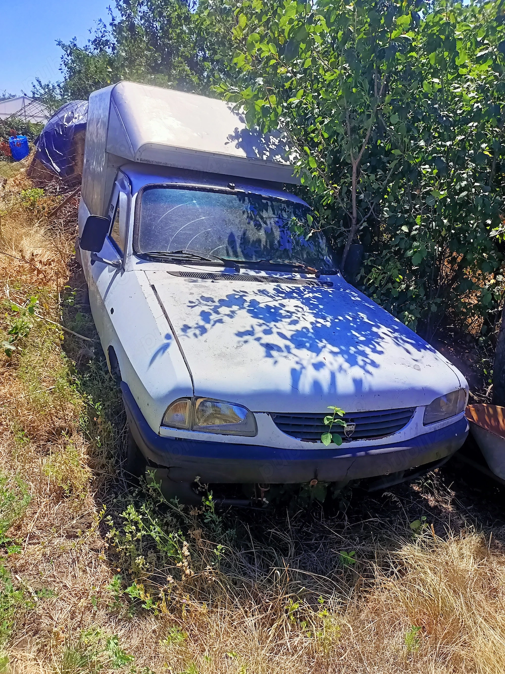 Dezmembrez și vând piese Dacia Papuc 1,5 