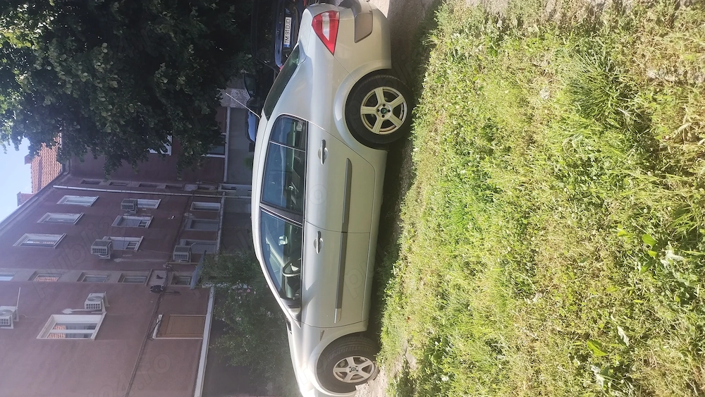 Vând Renault Megane 2 benzina1,6cmc