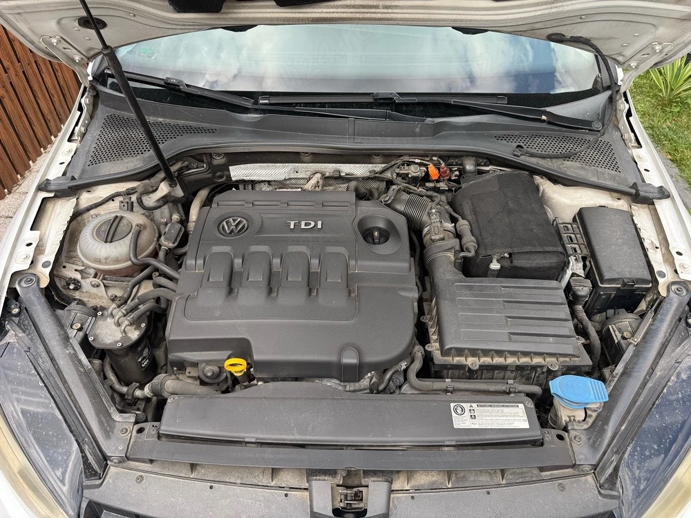 Volkswagen Golf 1.6 TDI DPF BlueMotion Technology Trendline