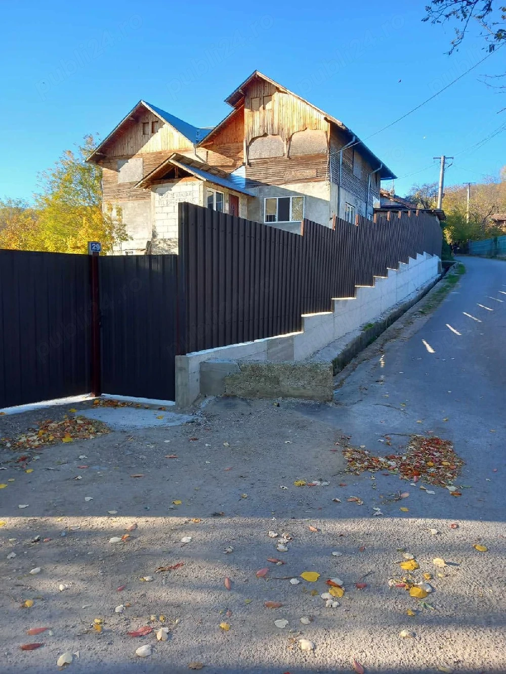 Casa-vila de vănzare 