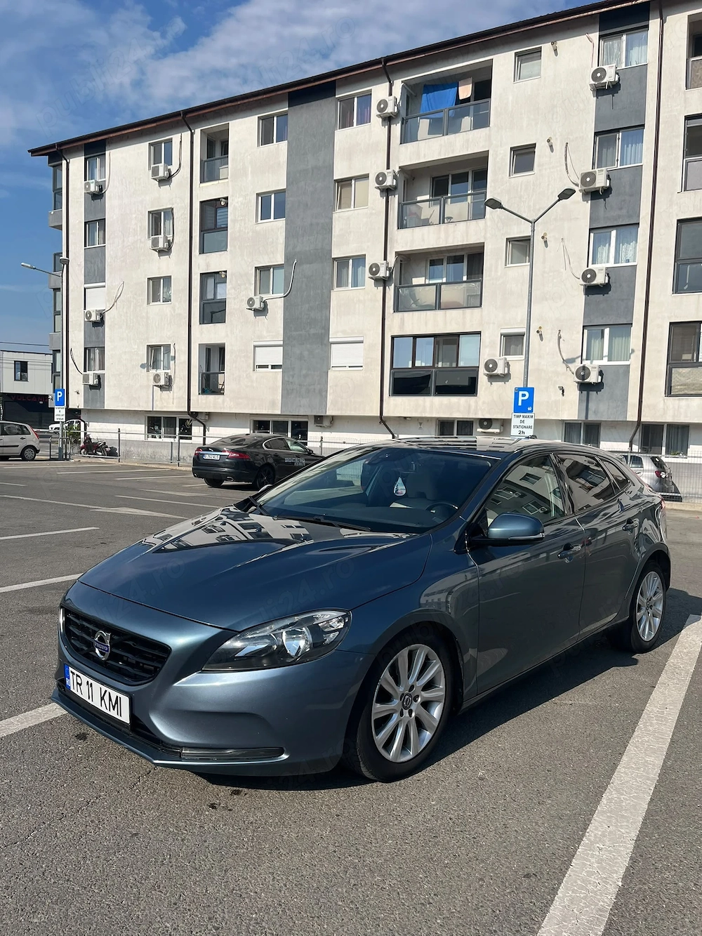 Volvo V40 D3 an fabricatie 2014