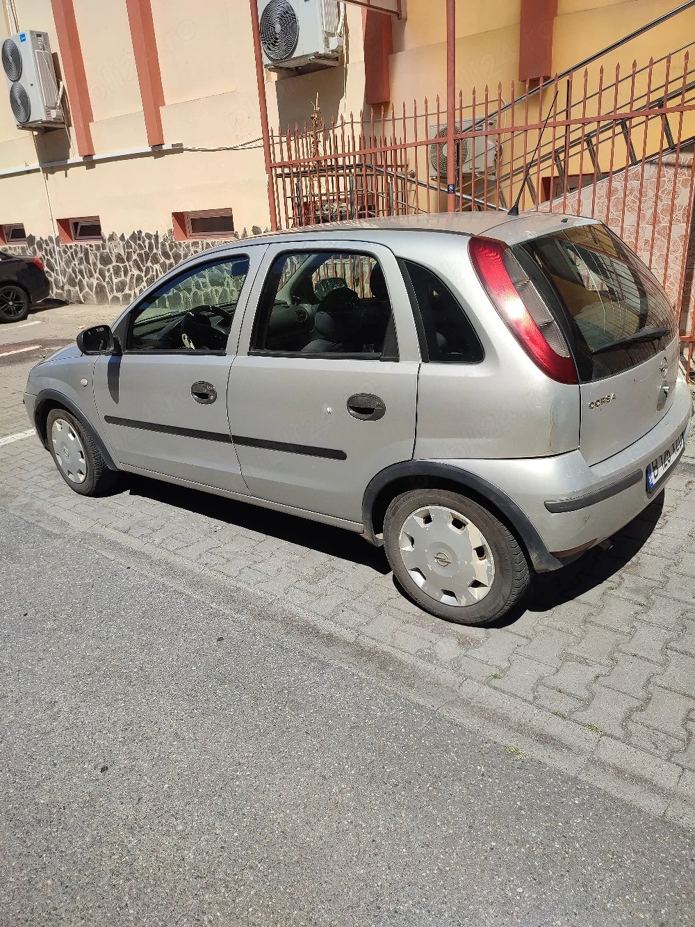 vând Opel corsa