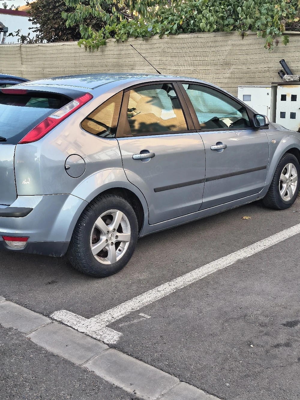 Ford Focus 1.6 benzina 