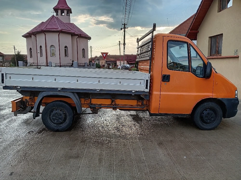 Schimb cu auto sau animale