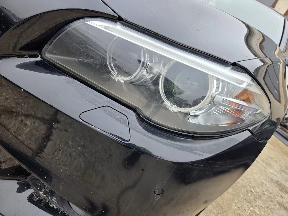 Far faruri stanga dreapta BMW seria 5 F10 F11 lci facelift bixenon bi-xenon