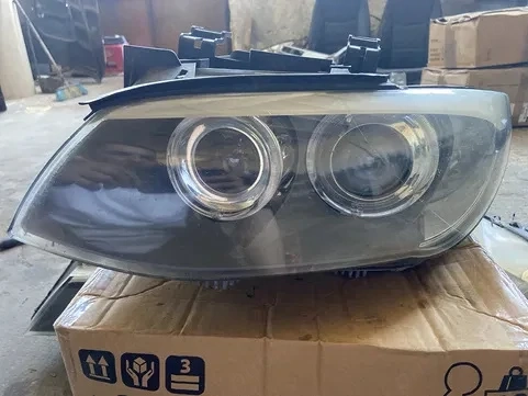 Far stanga bixenon bmw e92 e93 facelift lci