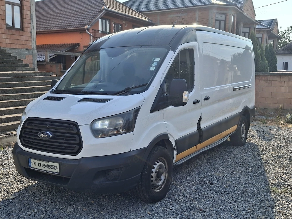 Ford Transit (mediu) - an 2017