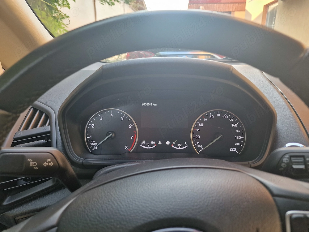 Ford EcoSport Titanium 125 CP   90.585 km   Întreținut exemplar   Distribuție + revizii la 10.000 km