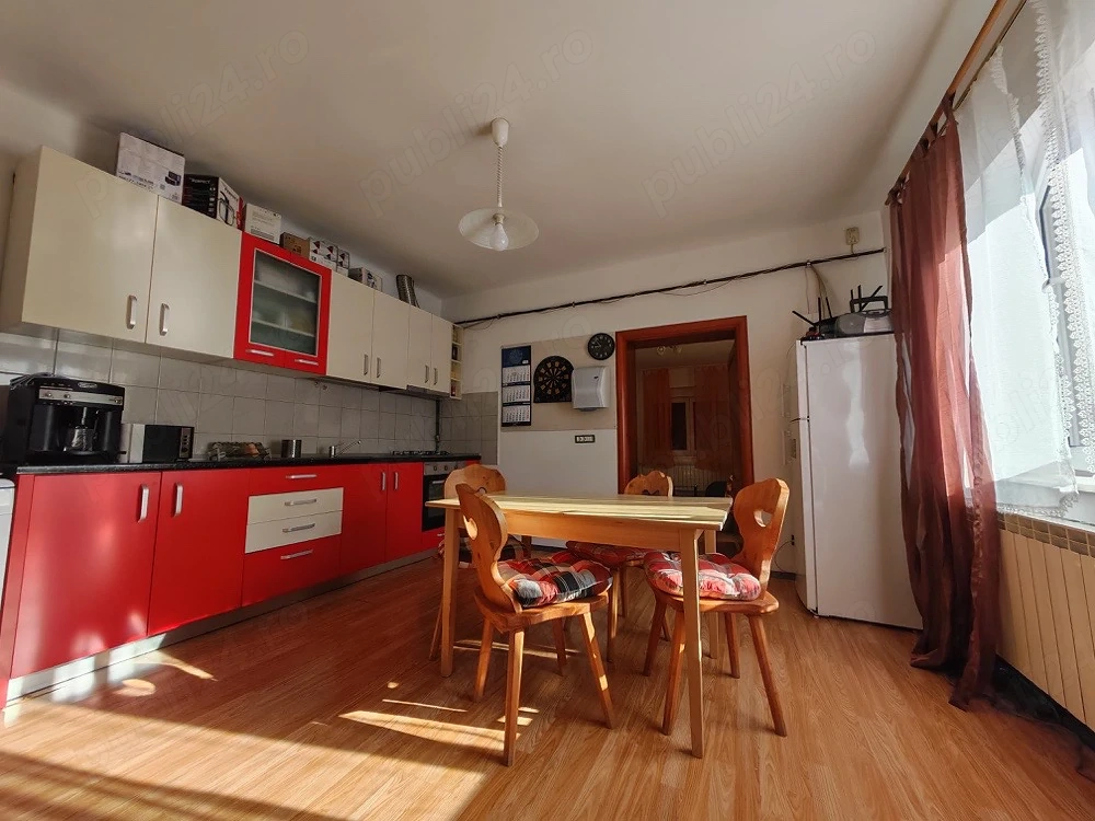Casa de inchiriat