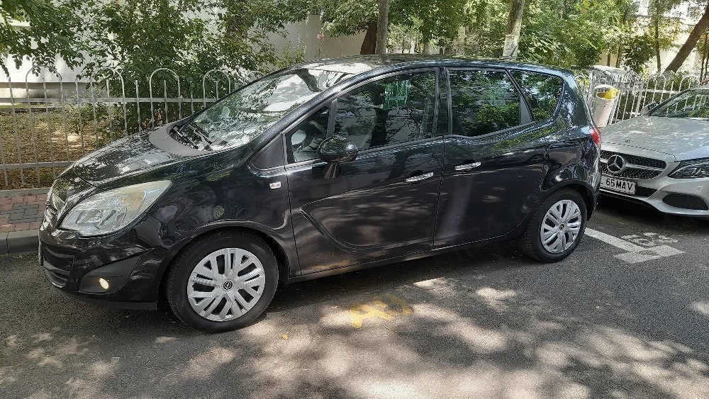 Opel Meriva   1.7 CDTI 130cp   6 trepte  Fab 2013 euro 5   pret 3250  