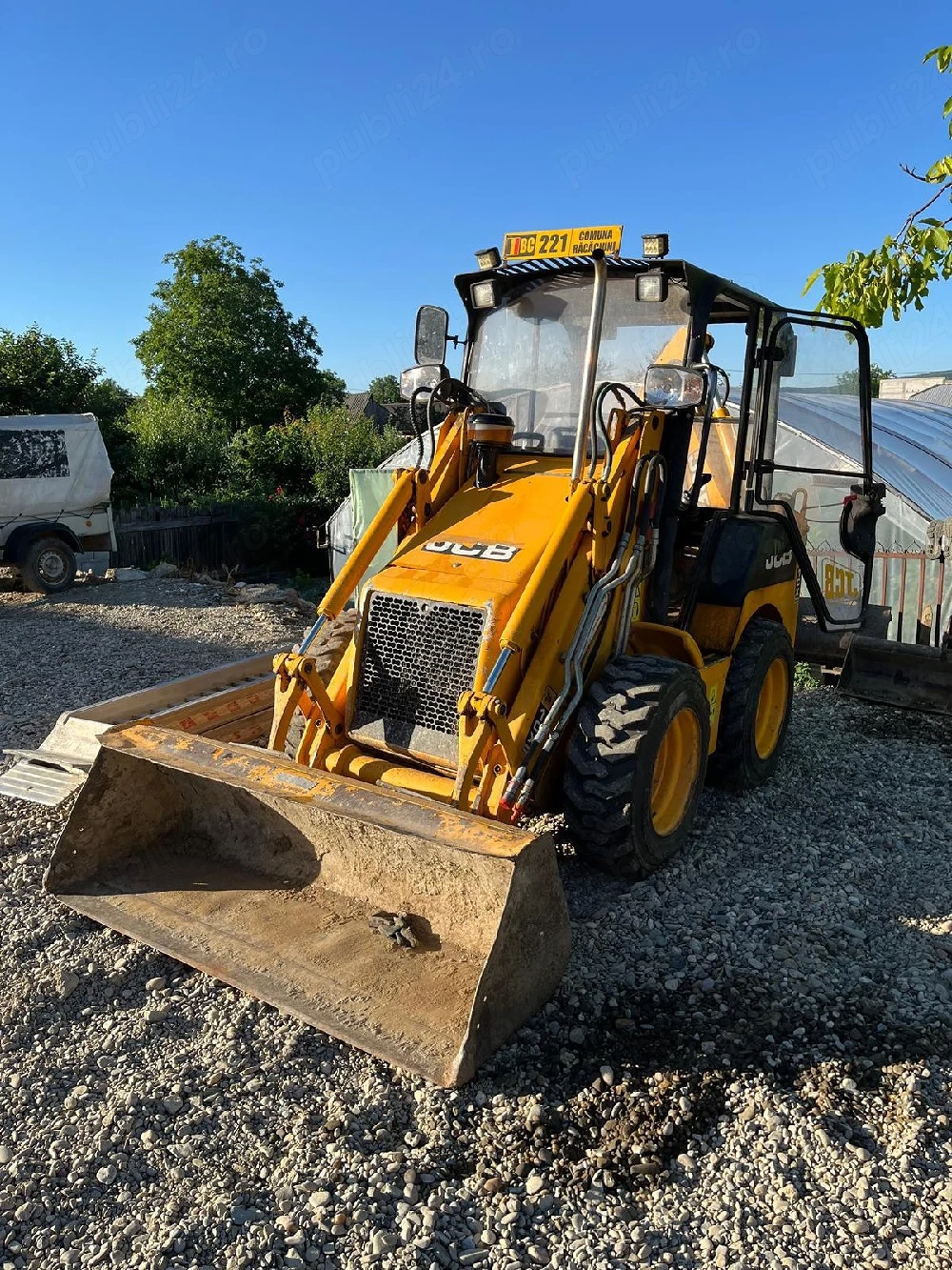 Vand buldo exavator JCB CX1
