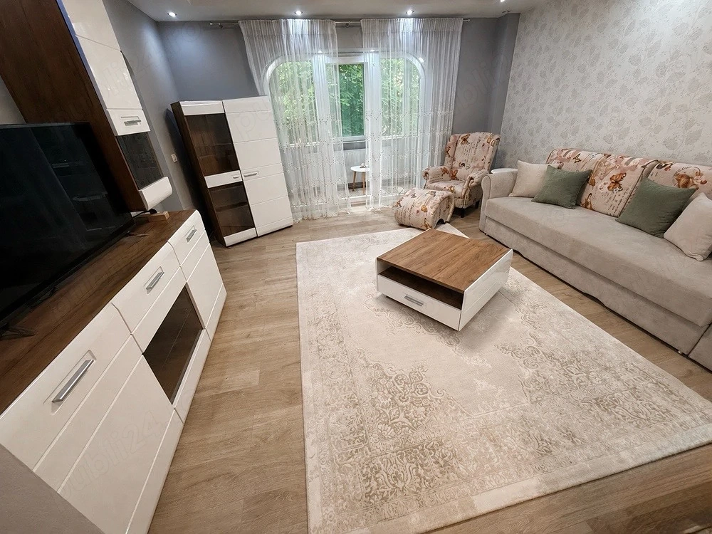 Apartament 3 camere | Etaj 1 | Micălaca | Direct proprietar