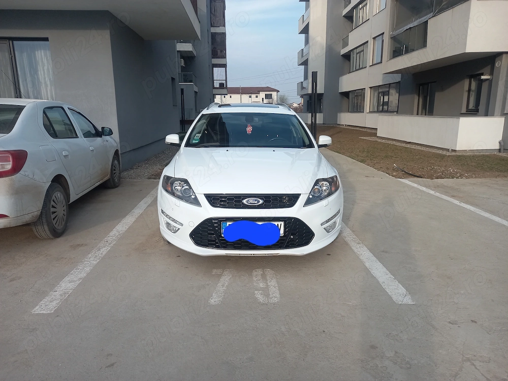 Vând Ford Mondeo 2014