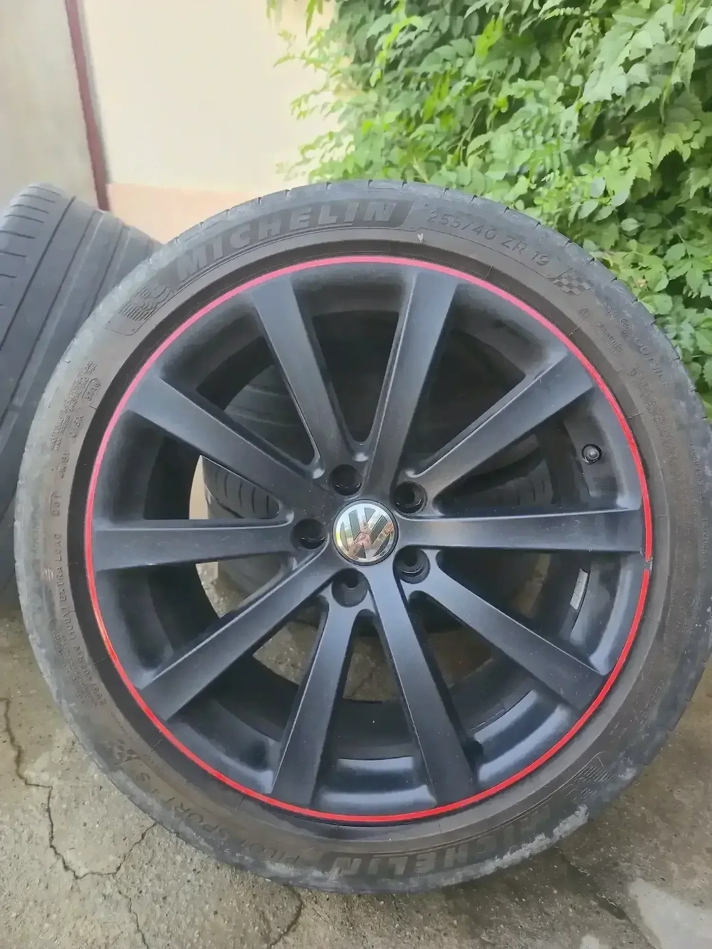Jante Aliaj Omanyt 19 inch, negru mat VW
