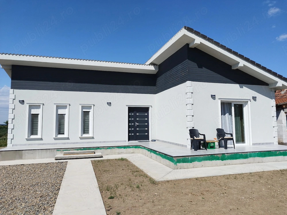  Casă nouă de vânzare în localitatea Gelu ,la o distanță de18 km de orașul Satu-Mare  construcție 