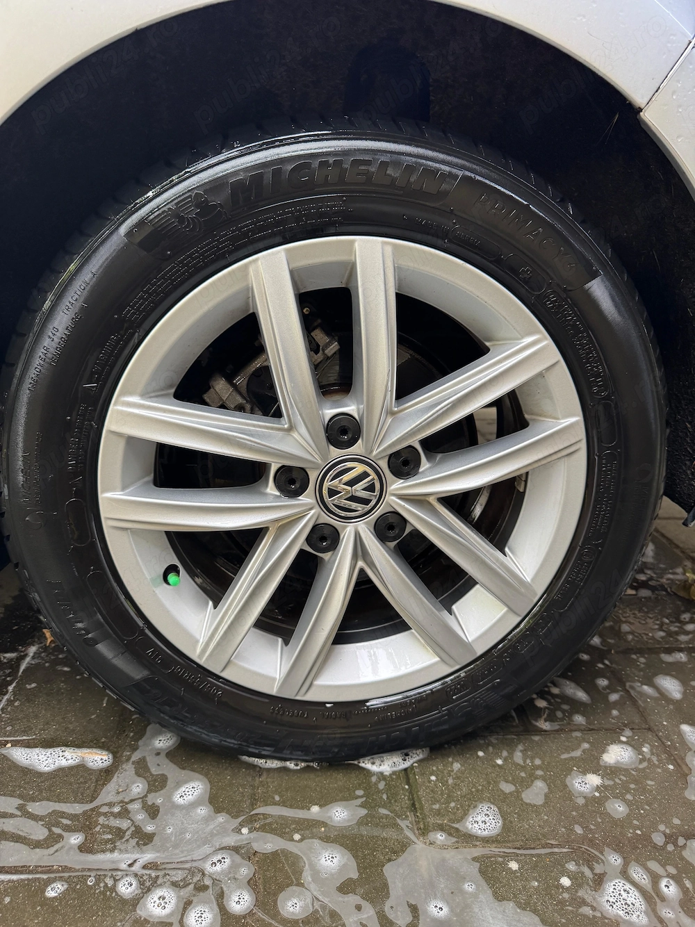 Jante R16 aliaj originale VW - Golf 7 cu pneuri Michelin vara stare excelenta
