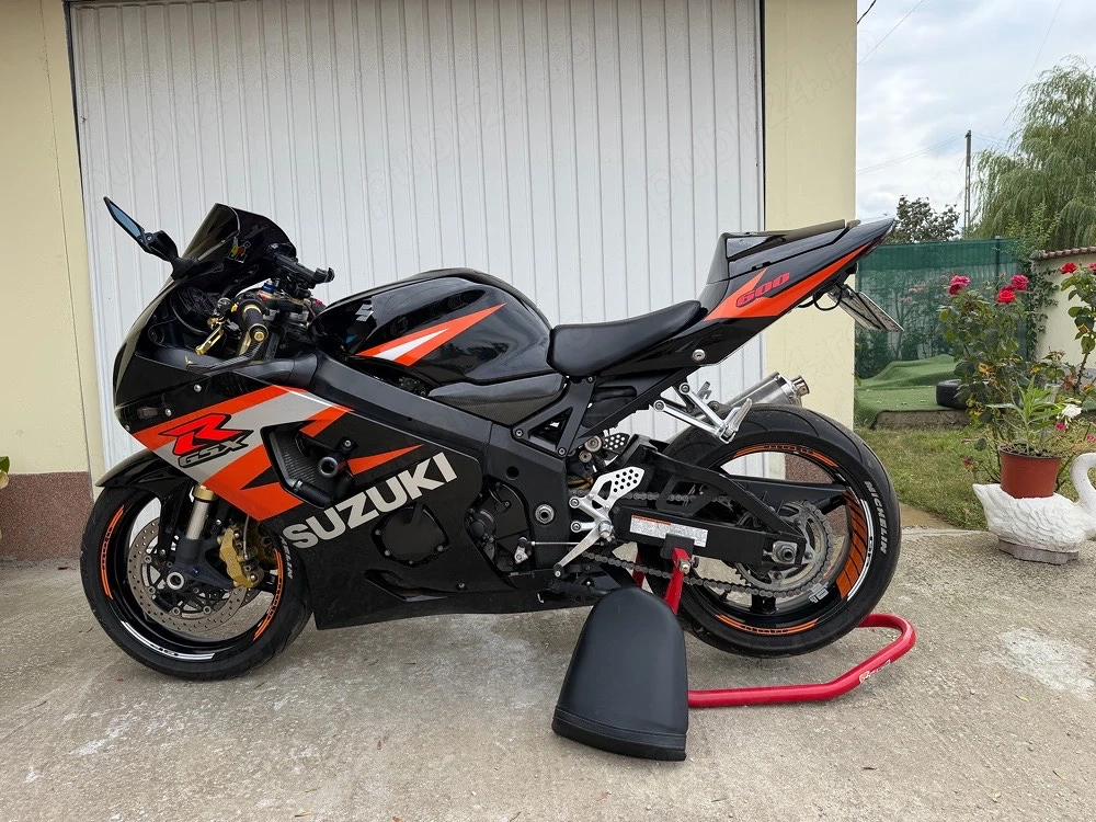 Suzuki GSX.R 600 k4 Ca nou 