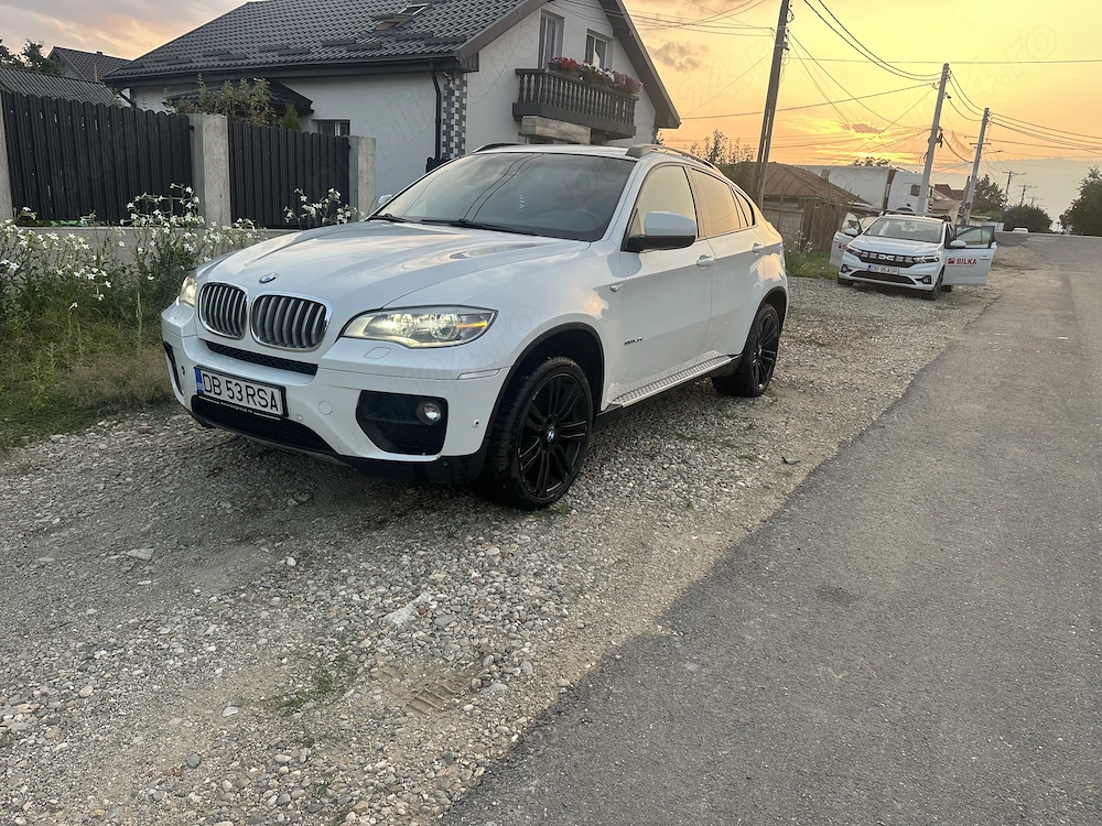 BMW x6 xdrive40d , an 2012, km 280000 reali, mașina personala