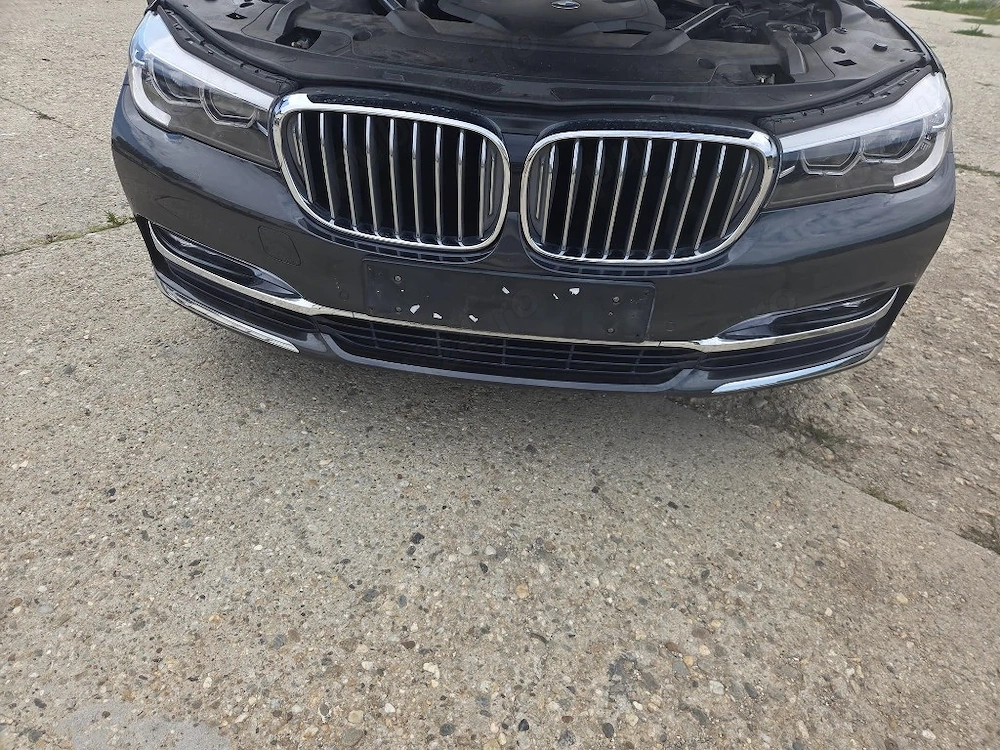 Bara fata completa cu grile active BMW seria 7 G11 G12