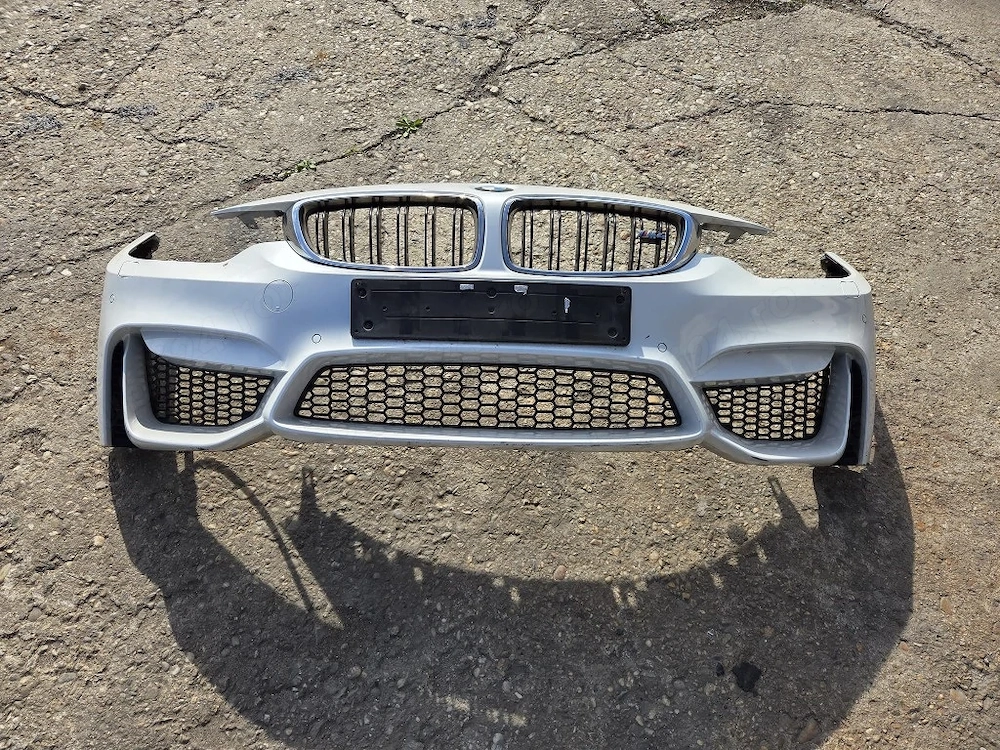 Bara fata completa BMW M4 F82 F83