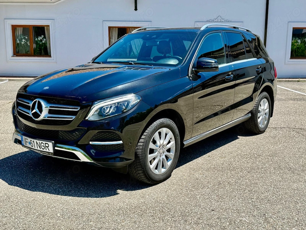 Mercedes-Benz GLE 350d 4MATIC   an 2016, prima înmatriculare 2017   205.000 km reali   25.500  