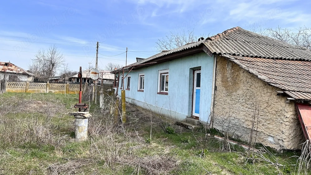 Casa bătrânească 60 Km de Bucuresti  Draganesti-Vlasca-Sat Comoara  