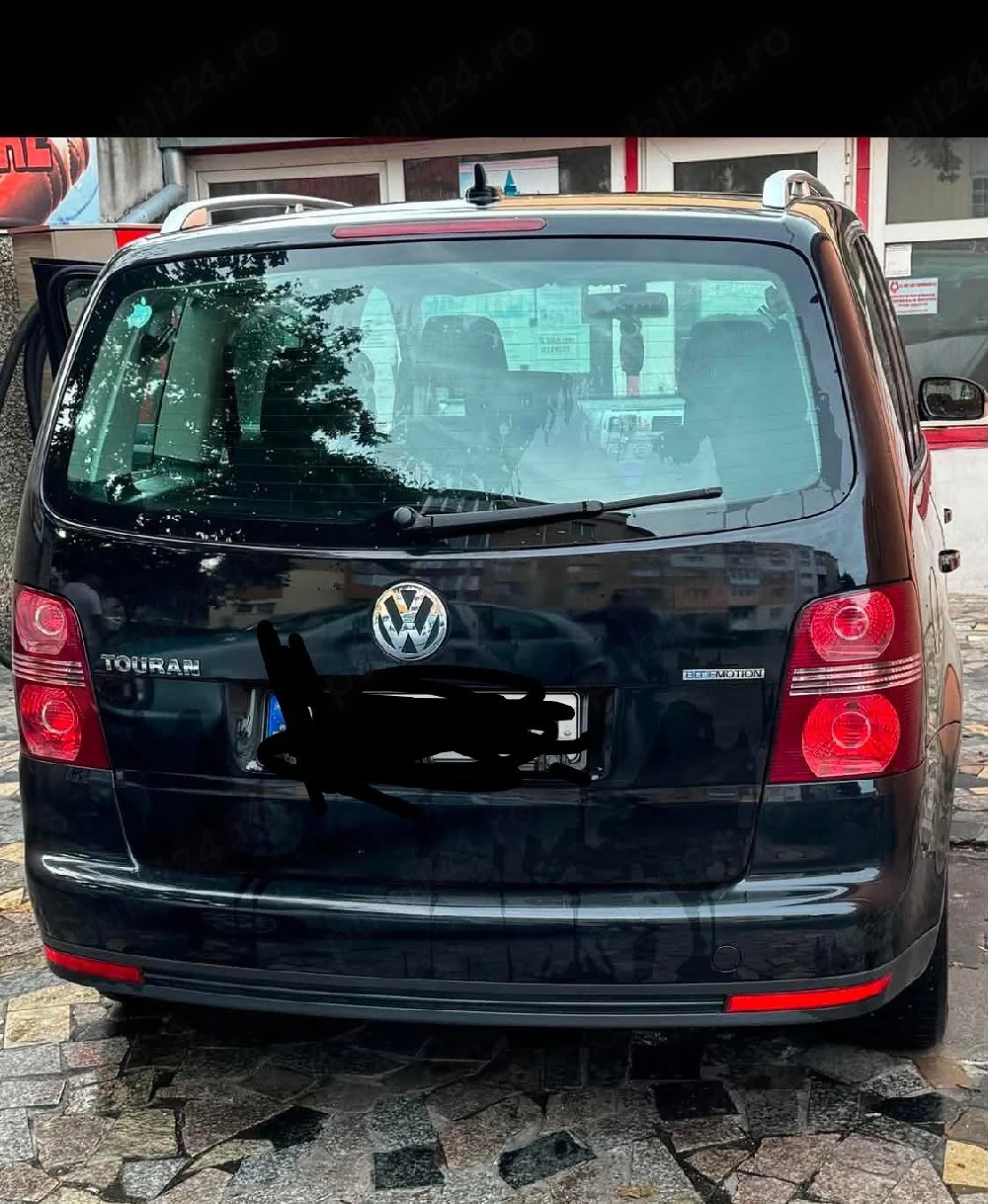 Touran 1,9 105cp din 2009 1200 euro