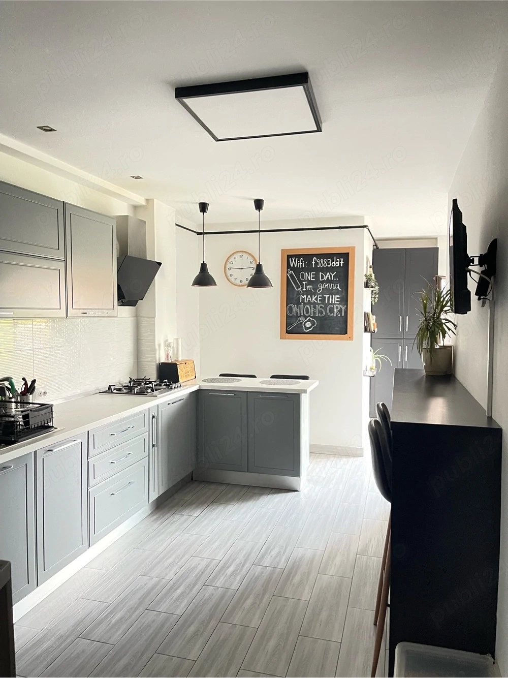 Apartament 2 camere cu boxa si 2 locuri de parcare