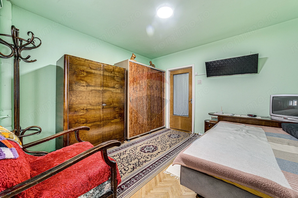 Apartament cu 2 camere în zona 300 Micalaca, etajul 2