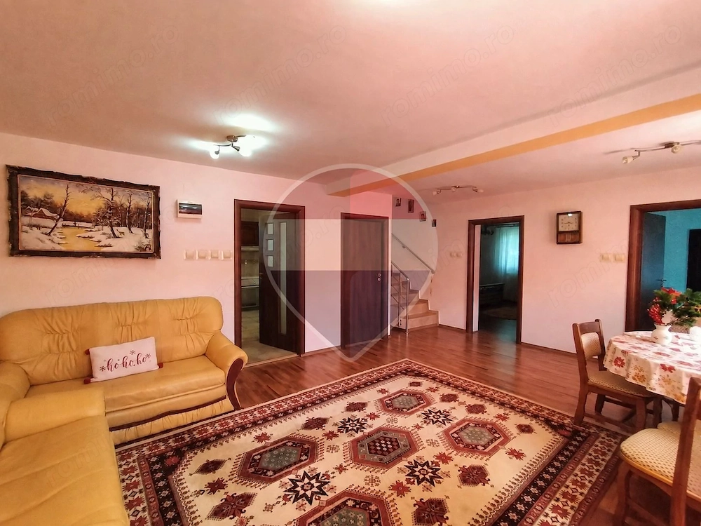 Casă de vânzare in Tărtășești / DN7, 190 mp, 5 camere, teren 550 mp