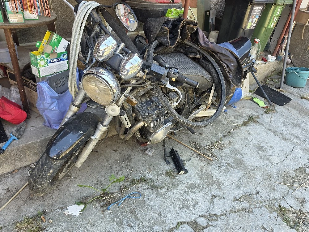 suzuki gsx 1200 pentru piese 