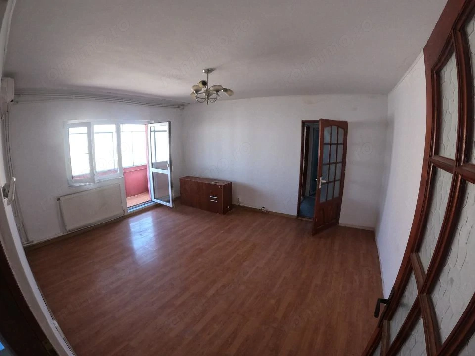 Apartament 3 camere | 67 mp | 2 balcoane | Zona Tineretului – Giurgiu