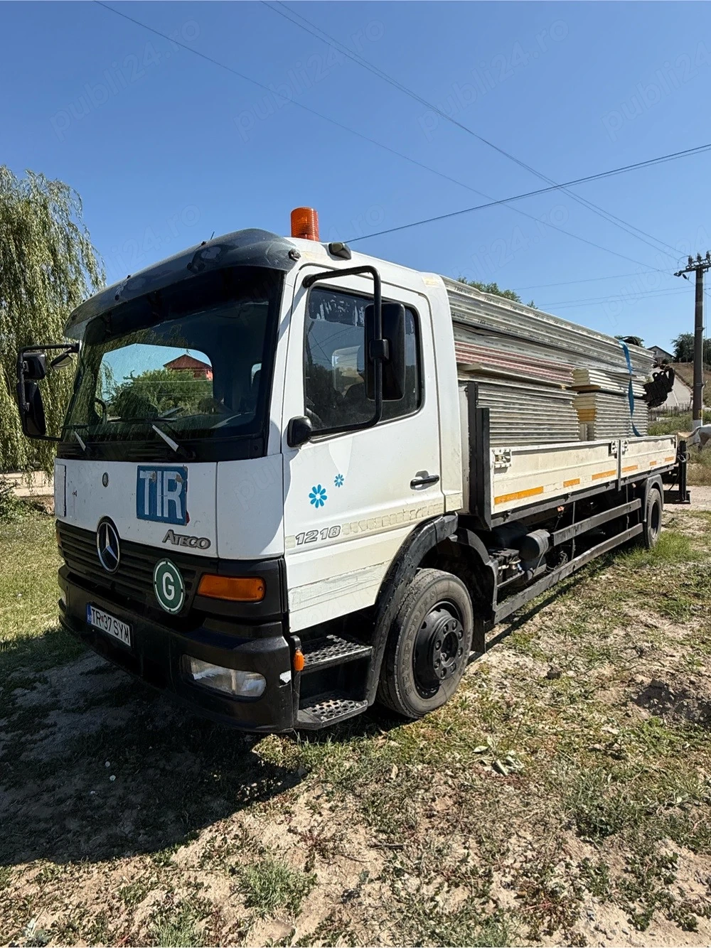 Mercedes Atego 1218 cu Macara 