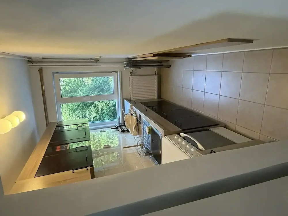 Inchiriez apartament zona Judetean
