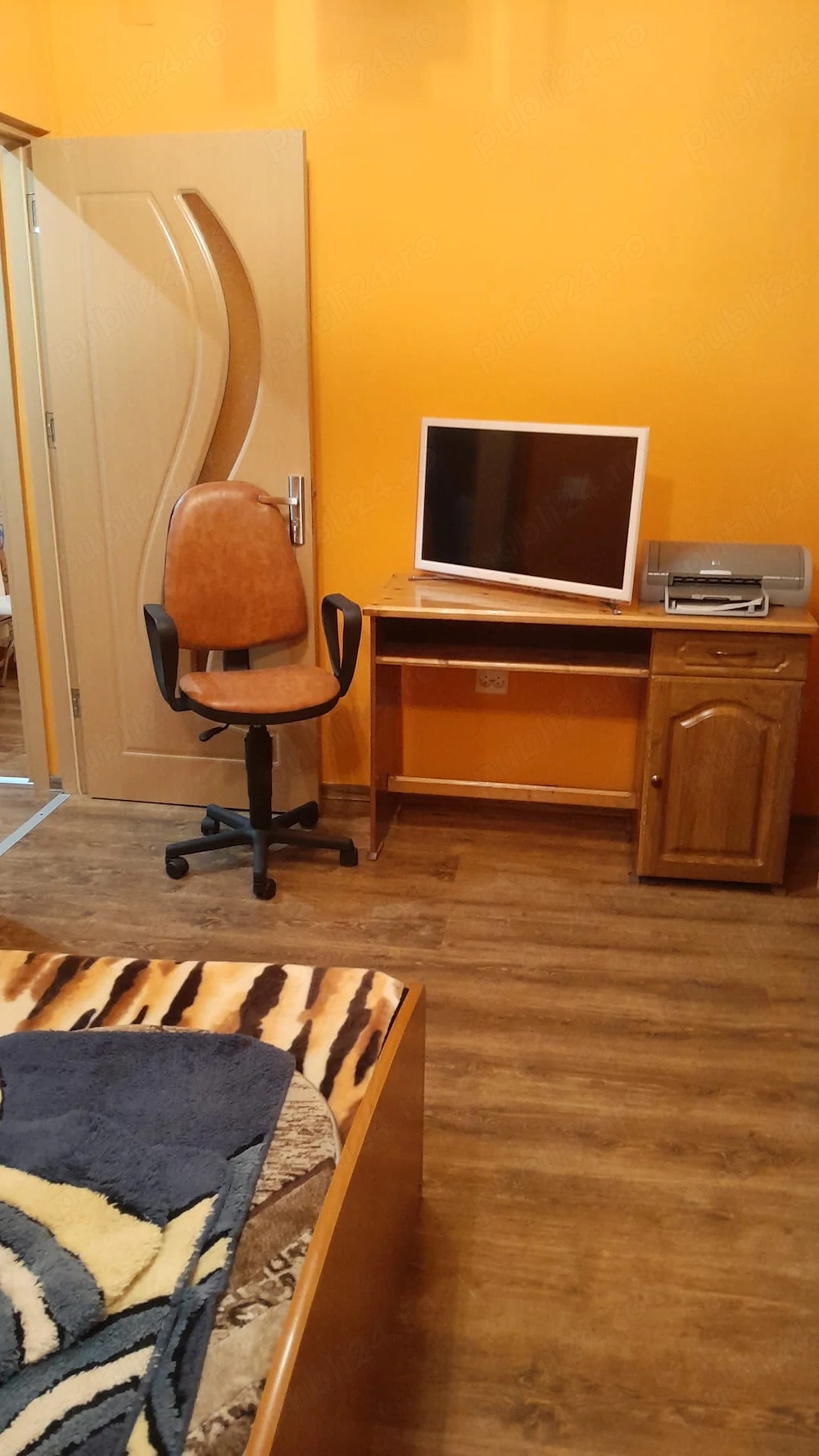 Vând apartament 