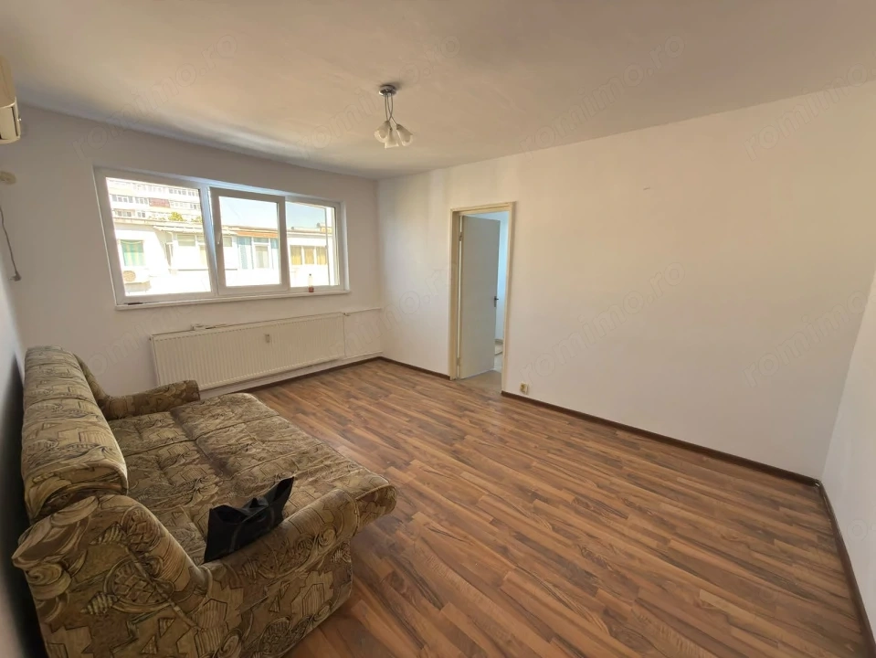 Apartament 2 camere, 39.30 mp, zona Malu Rosu