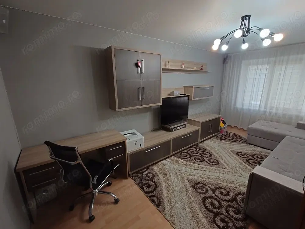 De vanzare apartament cu 2 camere zona Dambovita