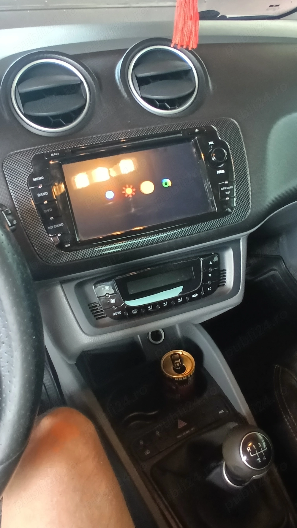 vând Seat Ibiza 
